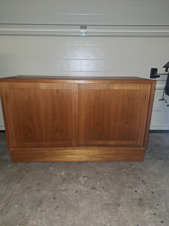 Image 1 of 8
Credenza secretaire d'epoca in teak di Poul Hundevad