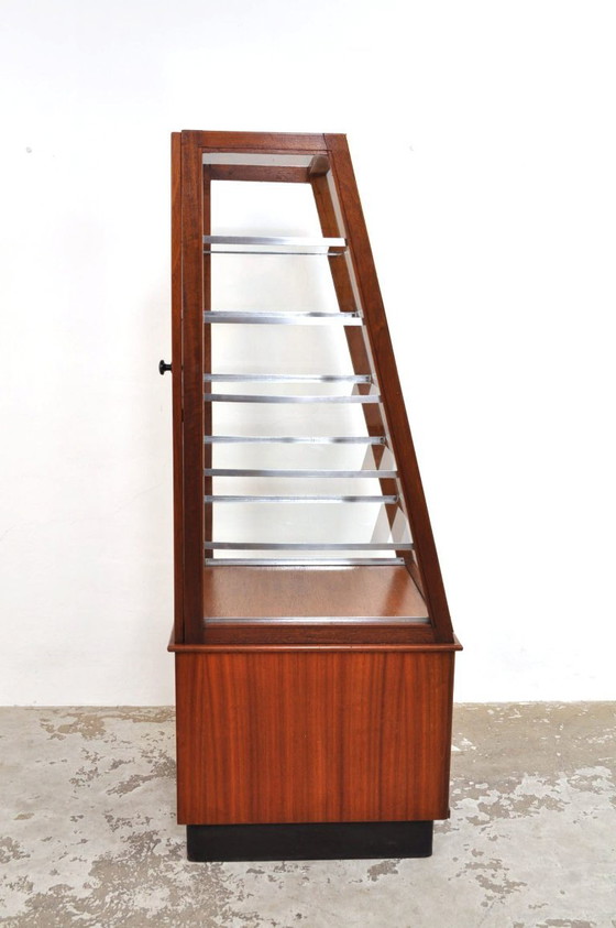 Vitrina antigua de panadería de Esmé Groningen, década de 1920. – Glass, Wood (photo 5 of 12)