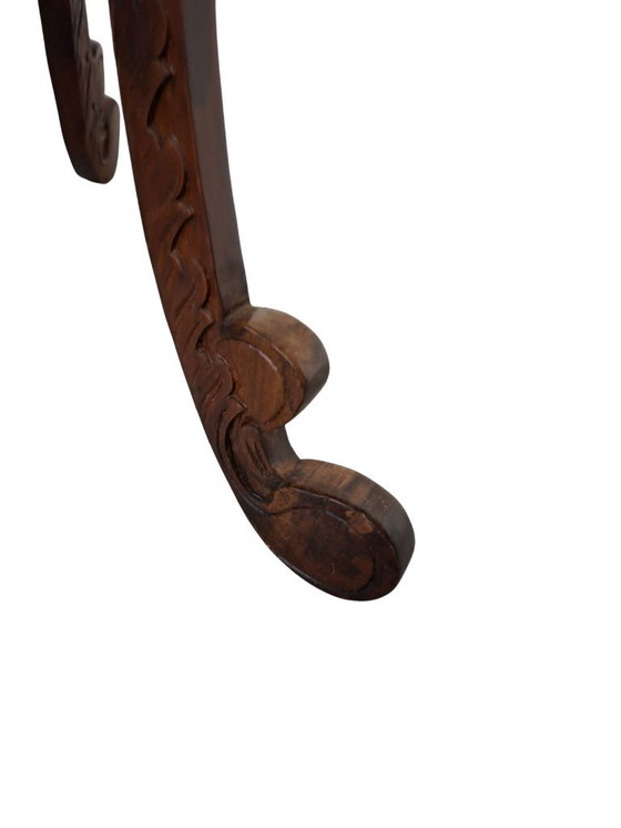 Image 1 of Élégant porte-pot de fleurs vintage en bois de cerisier