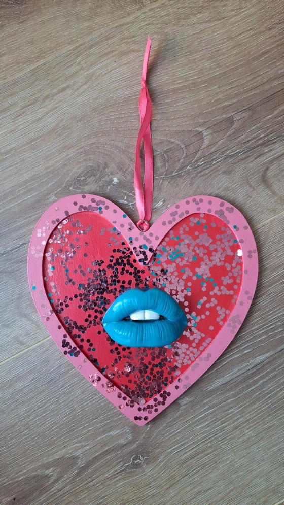 Image 1 of CORAZÓN labios
