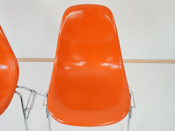 Image 1 of Charles Eames Herman Miller Chairs Vintage 1960s