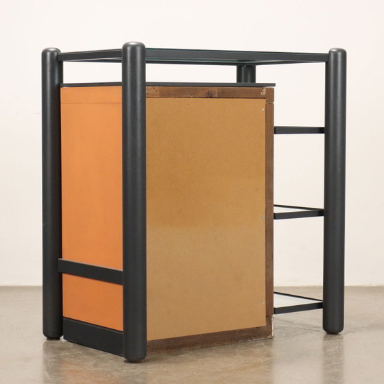 Image 1 of Kleine vitrinekast