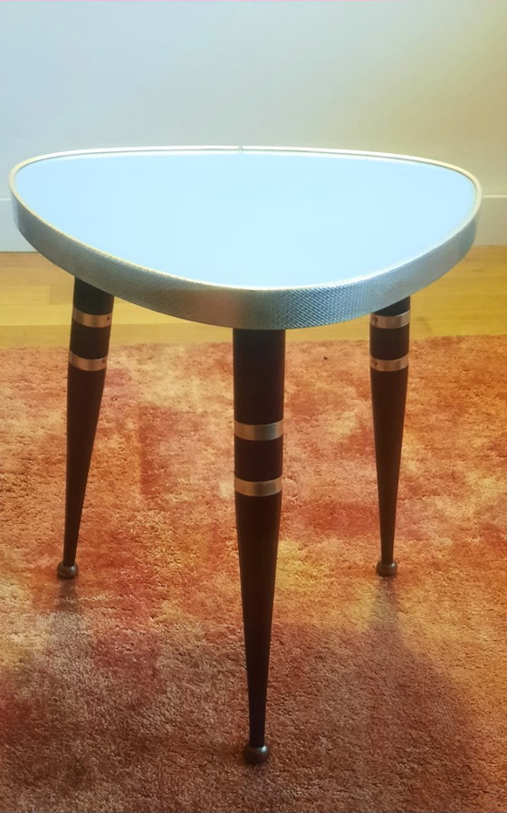 Image 1 of Tavolino laterale vintage speciale a forma di rene