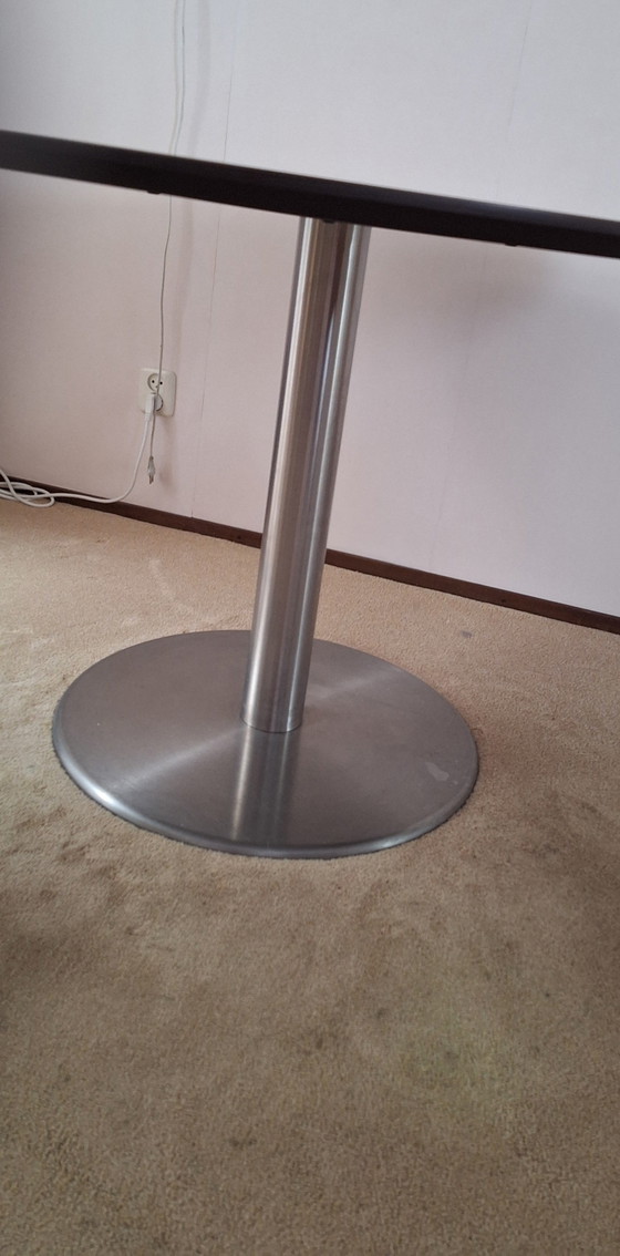 Round dining table with chairs – Metaform, Wood, Metal (photo 2 of 7)
