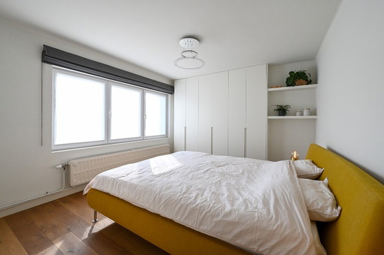 Image 1 of Bed frame Hulsta Metis