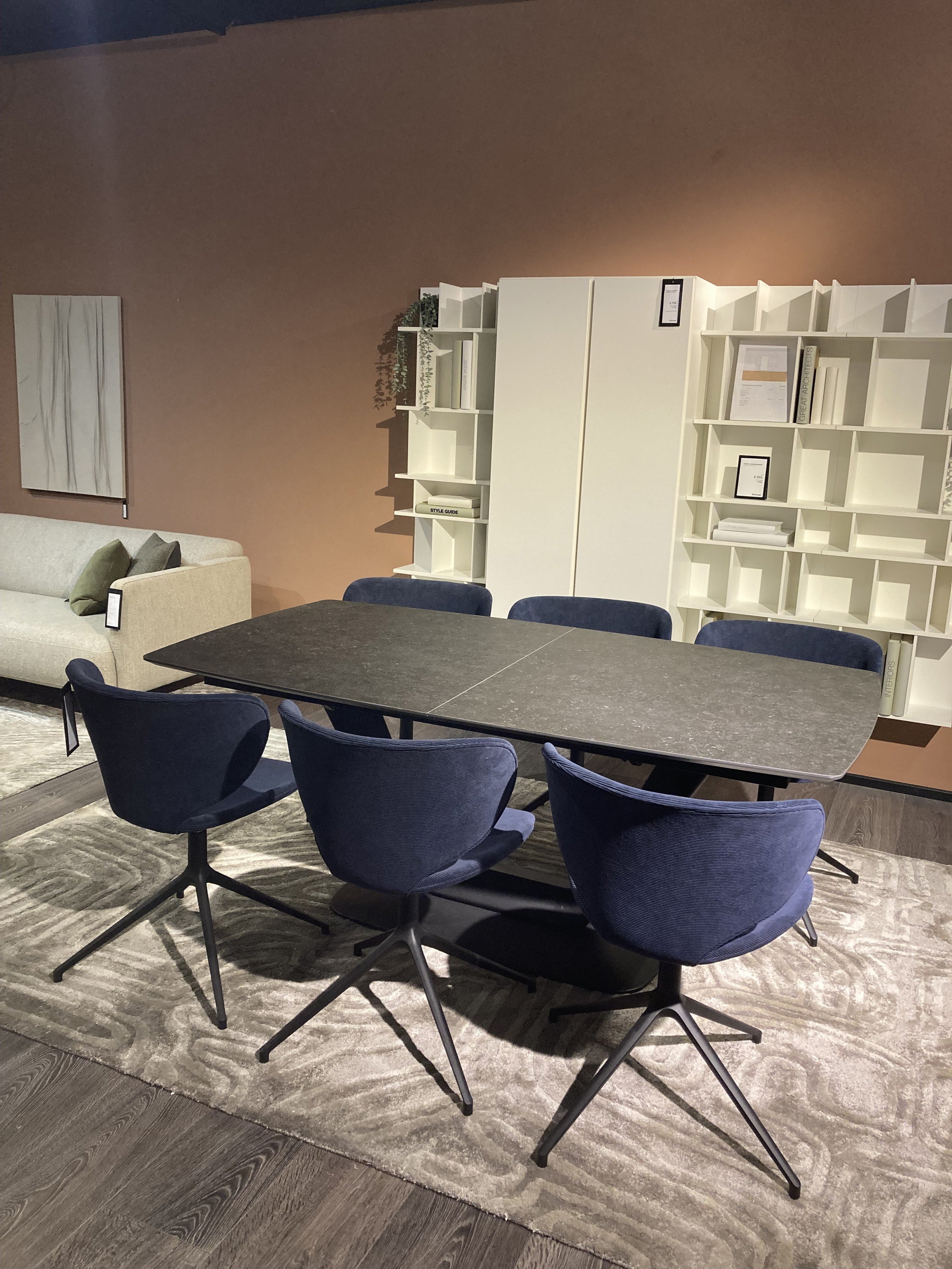 Boconcept - Hamilton Dining Chair with Swivel Function | €2,919