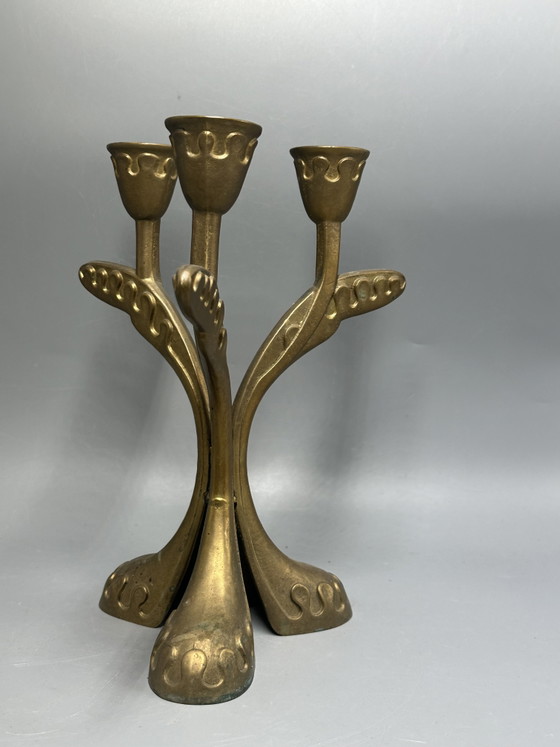 Image 1 of Bougeoir en laiton de style Art déco à motif floral, milieu du siècle