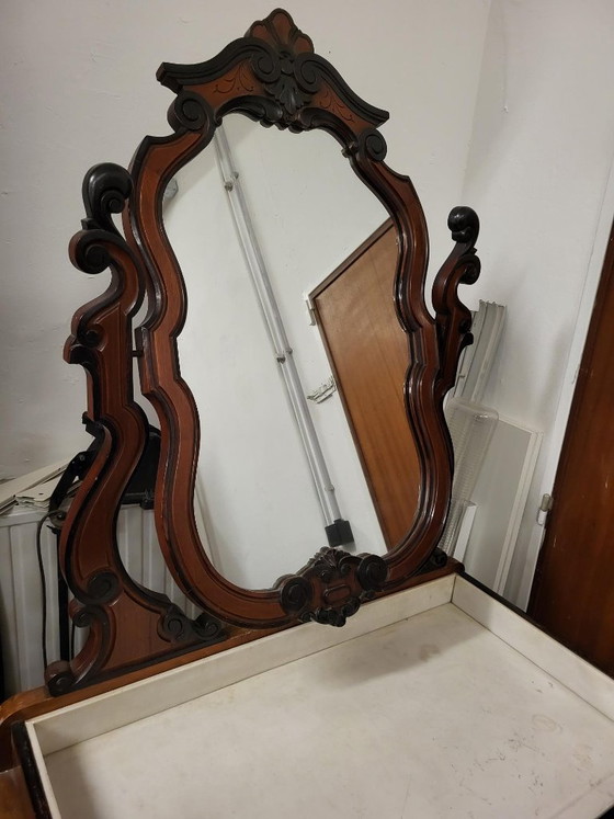cómoda antigua con espejo y tablero de mármol, Tocadores, Vidrio, Negro (foto 3 de 5)