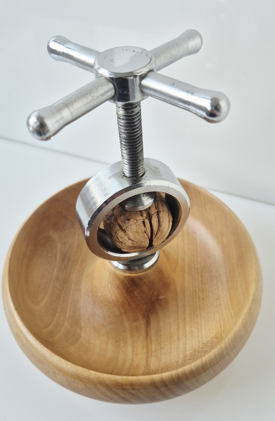 Image 1 of Nutcracker oak / metal vise Carl Auböck (?)