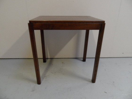 Image 1 of Beistelltisch der Amsterdam School