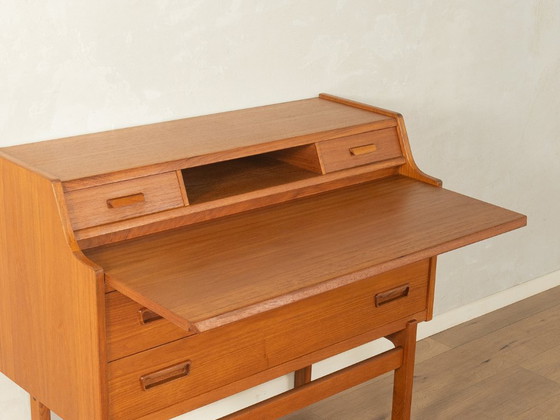 Image 1 of Bureau uit de jaren 60, Arne Wahl Iversen