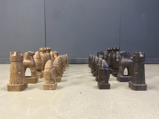 Image 1 of Großes, handgefertigtes Schachfigurenset aus Holz, 1960er Jahre