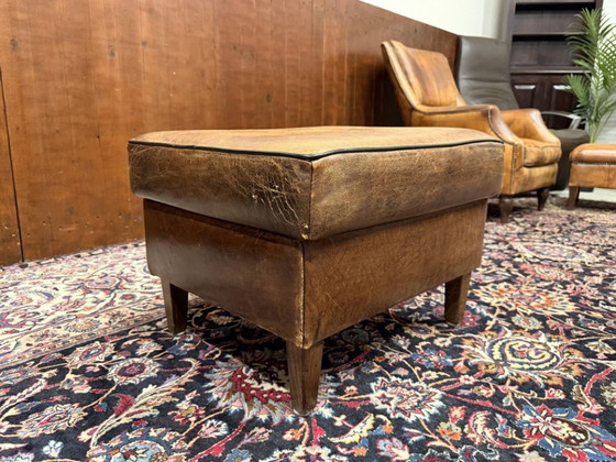 Set Poltrona e Pouf Classico in Pelle di Pecora Inglese – Poltrone, Legno (photo 11 of 13)