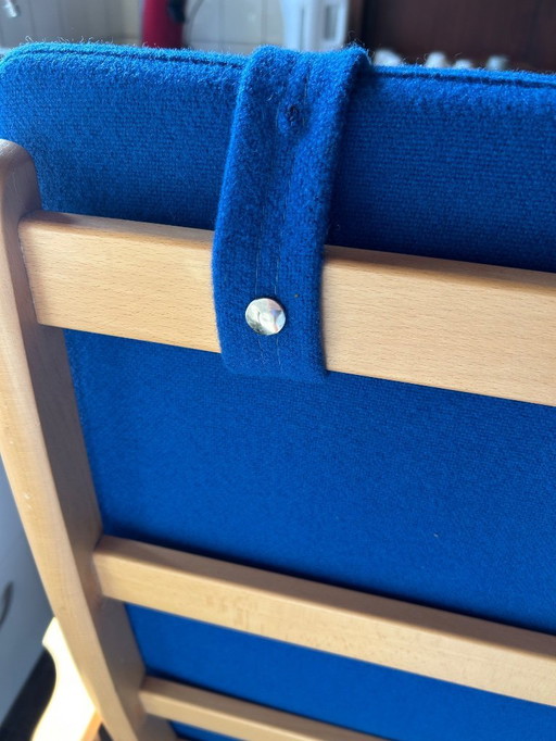 Skandi Form Scandinavian Stand Chair