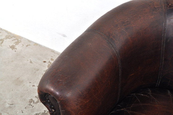 Image 1 of Vintage leather club chair