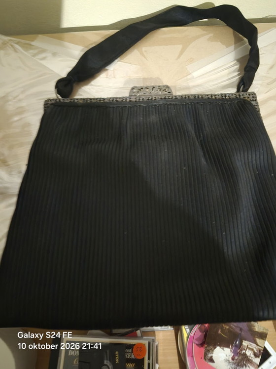 Italien Art Deco Henkeltasche – Henkeltaschen, Silber, Stoff (photo 2 of 7)