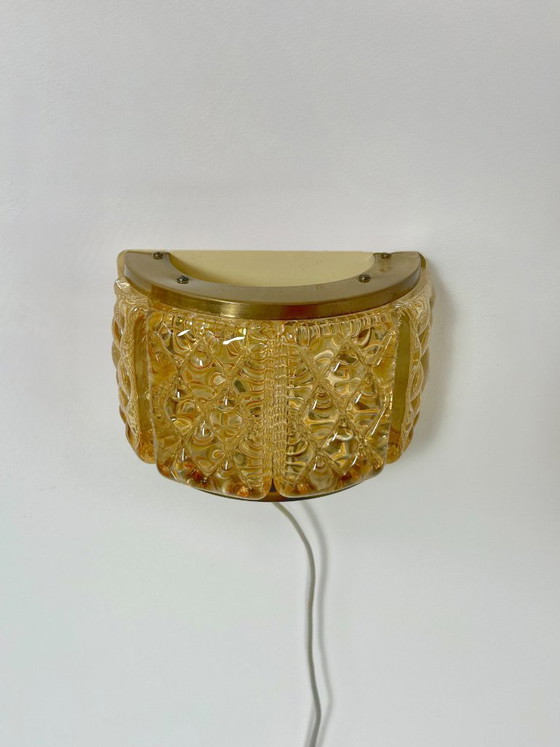 Image 1 of Paire d’appliques vintage, verre Murano et laiton, Suède, 1960