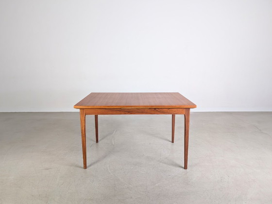 Image 1 of Table à manger extensible vintage en teck originale du milieu du siècle, danoise