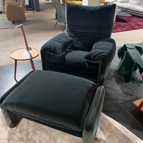 Image 1 of Sillón Cassina Maralanga