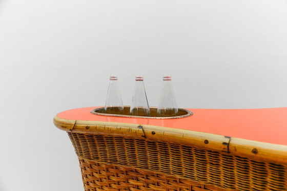 Image 1 of Bamboe bar met 5 bamboe barkrukken, jaren 1950, Italië