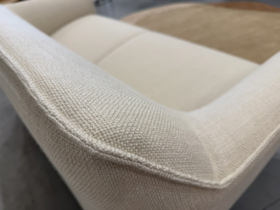 Image 1 of Leolux Mayon Bank 2,5 Zits Essential Stof Egret 