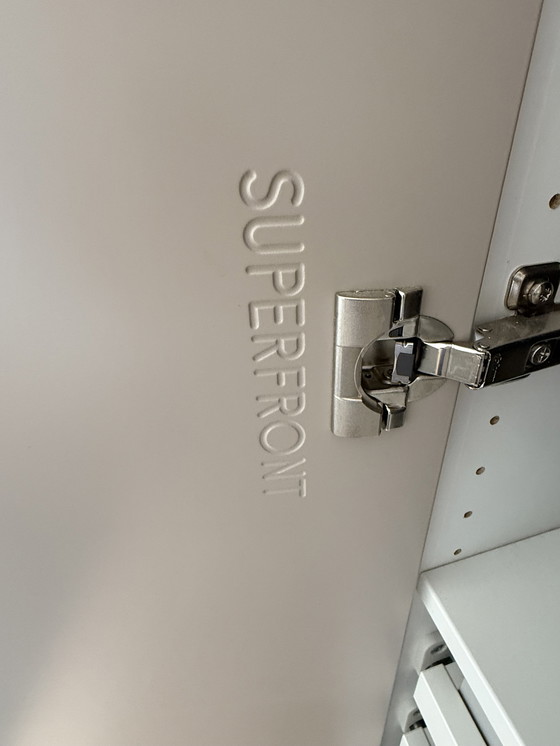 Image 1 of Superfront, klassieke moderne garderobe