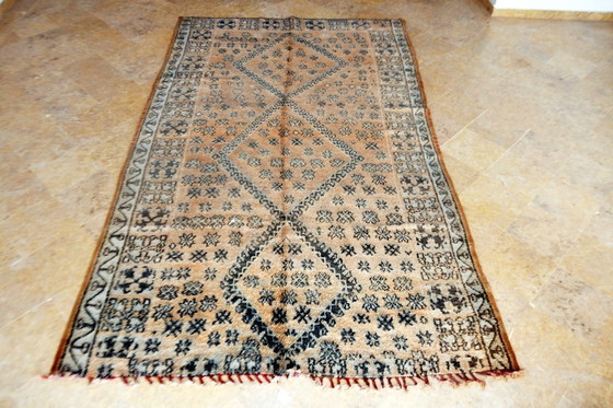 Image 1 of Tapis vintage Zemmour - 307 x 187 cm | Beige & Black