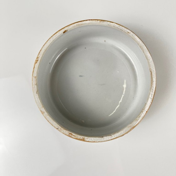 Image 1 of Chinese blue porcelain box with bird and flower motif, Guangxu style, 20th century