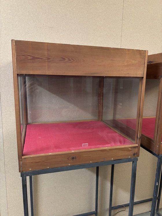 Image 1 of Vintage display cabinet / showcase / shop cabinet