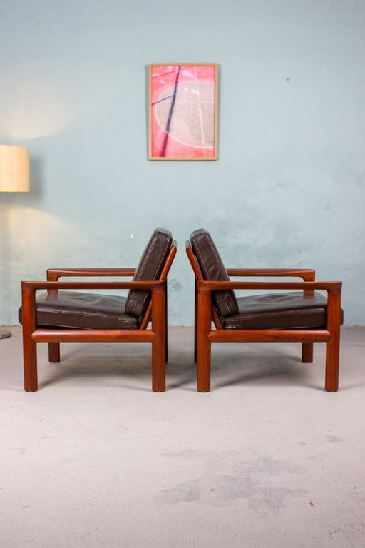 Vintage teakhouten fauteuil Sven Ellekaer comfortabele fauteuil uit het midden van de vorige eeuw