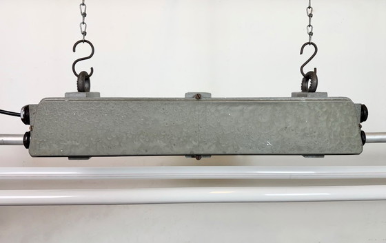 Image 1 of Lampada tubolare grigia industriale di Elektrosvit, anni '70