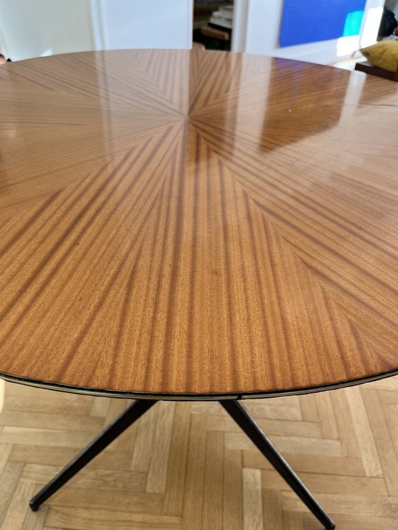 Image 1 of Mesa redonda Diseñador Ignazio Gardella 