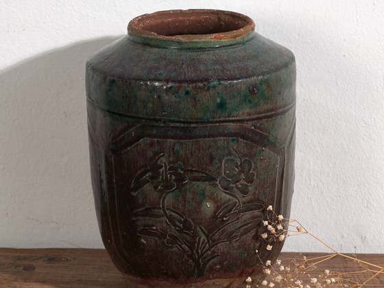Antieke oosterse Vaas met bloemenreliëf (ca. 1820) #38 – Vazen (photo 2 of 40)