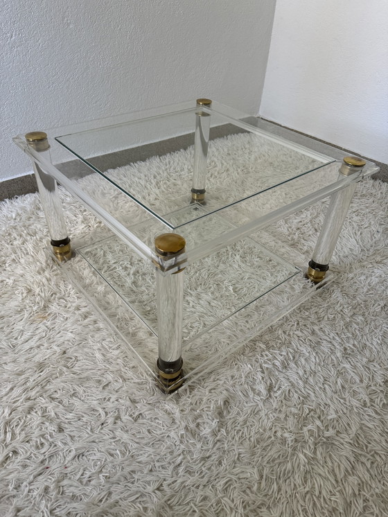 Image 1 of Tavolino da caffè in plexiglas e ottone anni '70
