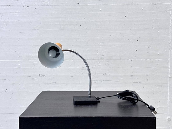 French vintage table lamp in Mid-Century Modern style, 1960s/70s – Metal (photo 3 of 17)