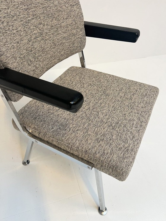 Image 1 of Sillón de diseño tapizado en gris atribuido a Gispen, años 60