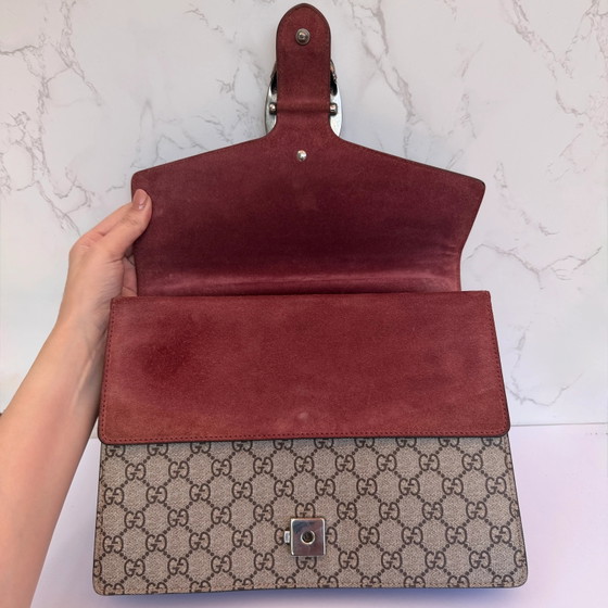 Sac à bandoulière moyen Gucci Dionysus GG Blooms – Sacs a bandouliere (photo 5 of 6)