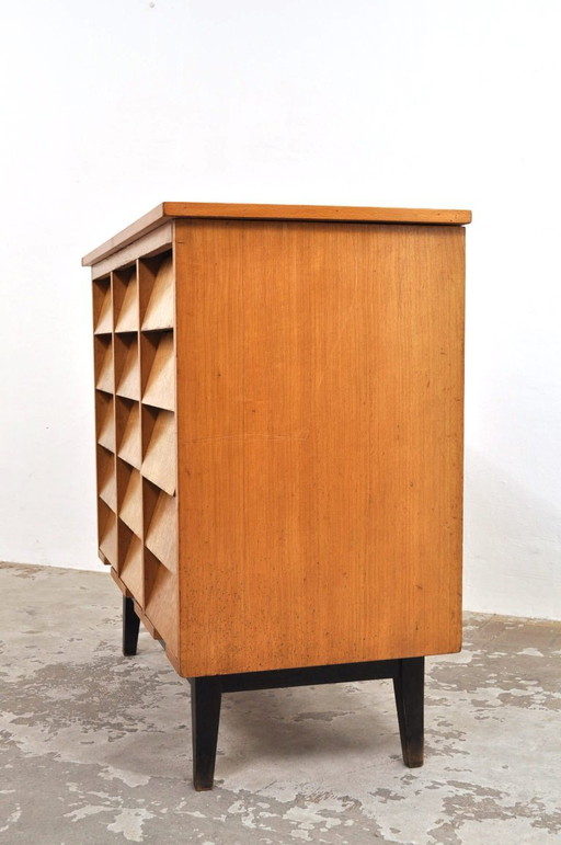 Cassettiera vintage degli anni '40 – ladekasten, Wood (photo 2 of 12)