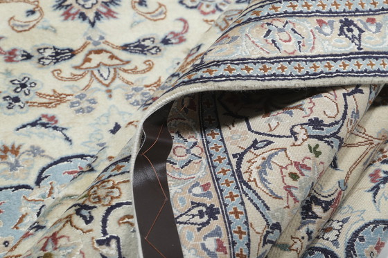 Image 1 of Origineel handgeknoopt Perzisch Tapijt Nain 9 La Fijn Met Zijde 308 X 200 Cm Top Conditie