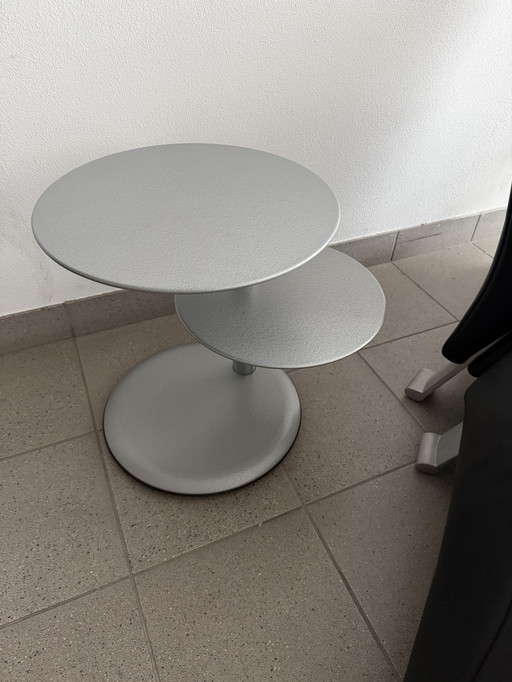 Leolux Pepito design bijzettafel