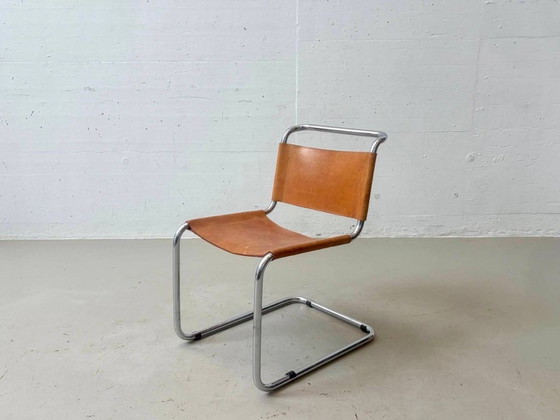 Fauteuil cantilever recouvert d'un magnifique cuir cognac – Leather (photo 8 of 17)