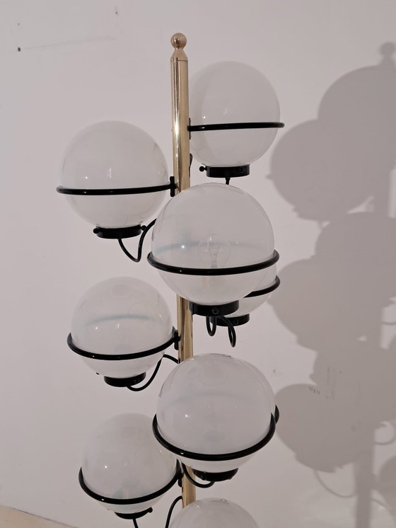 Image 1 of Gino Sarfatti-style floor lamp with 9 lights.