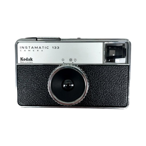 German KODAK INSTAMATIC 133 Camera with Case | 1960s. Mechanically Functional.
