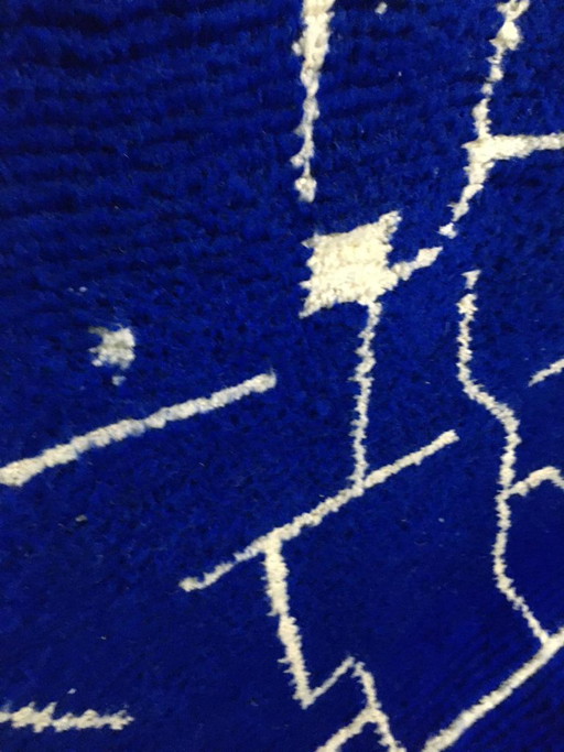 Handgemaakt blauw Marokkaans tapijt 2,5 x 1,5 m + 4 gratis kussens als cadeau – vloerkleden en tapijten, Wool (photo 2 of 9)