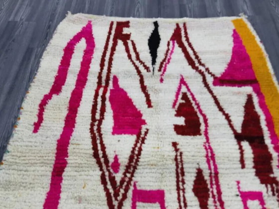 Tapis marocain fait main 250cm x 150cm – Laine (photo 4 of 11)