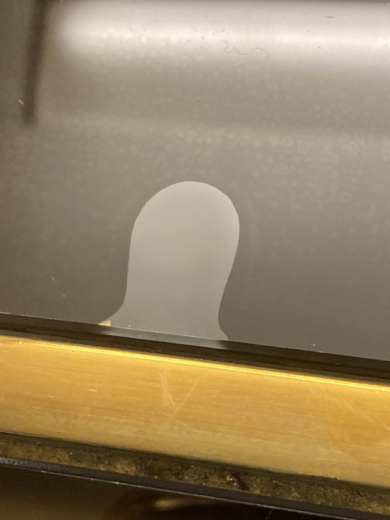 Image 1 of Table de salon en laiton massif et opaline noire. 1970