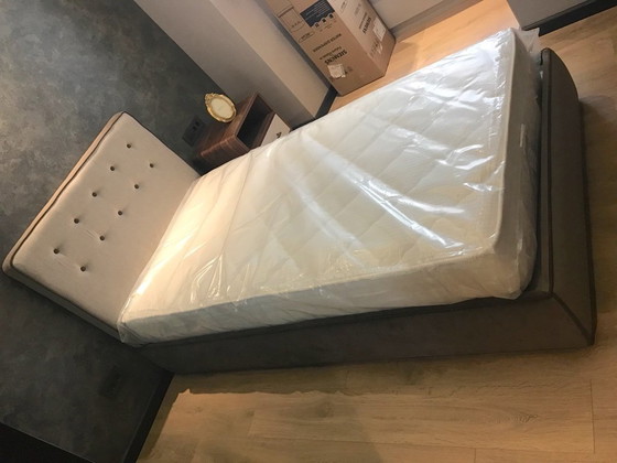 Image 1 of Custom Upholstered Headboard and Bed (Mattress 100 x 190 cm)