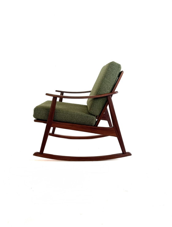 Image 1 of Vintage gerestaureerde Deense schommelstoel, jaren ‘60