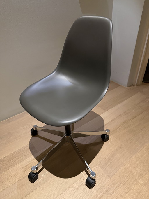 Vitra pscc bureaustoel grijs