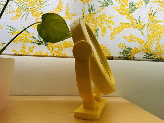 Image 1 of Specchio da salotto ingranditore girevole bifacciale in stile moderno di metà secolo